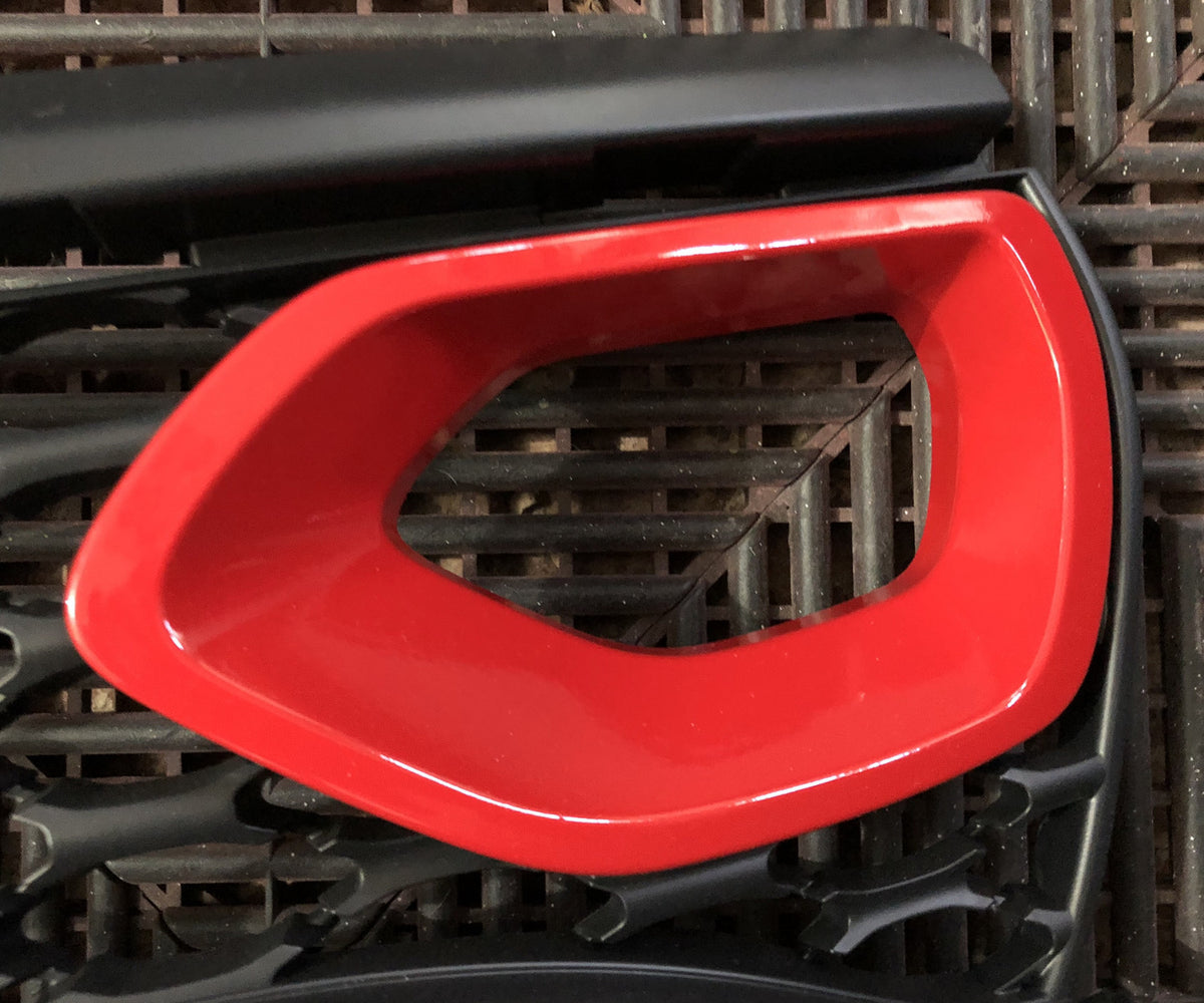Genuine MOPAR Upper Grille Bezel Right Side For 2019-2021 Charger SRT Scat Pack Daytona (68417504AB)
